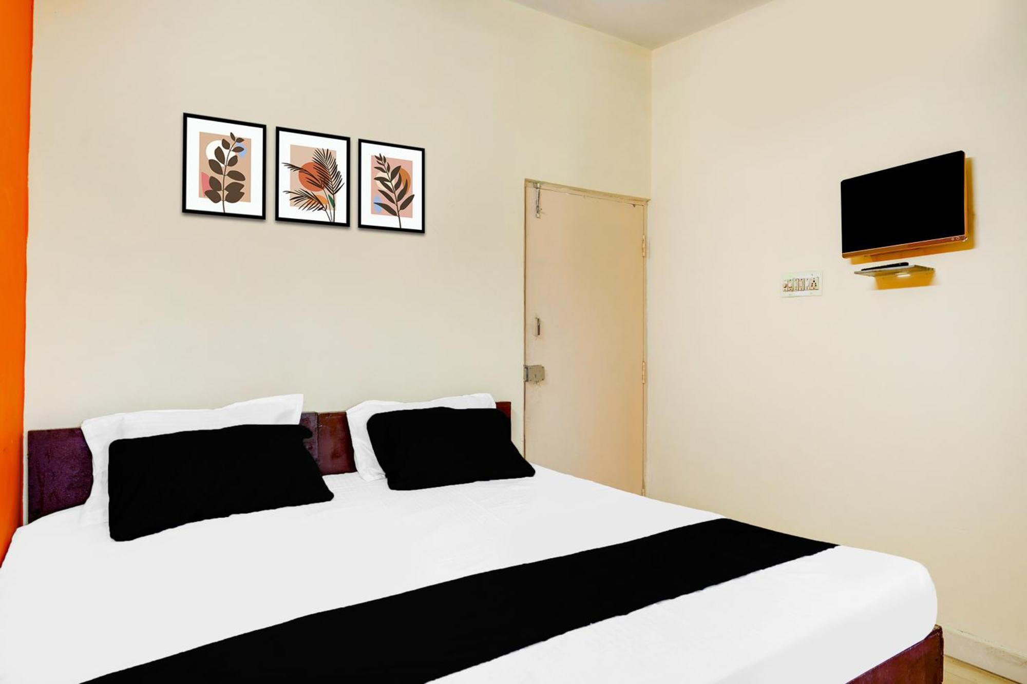 Super Townhouse Marathahalli Near Klm Fashion Mall Bangalore Ngoại thất bức ảnh