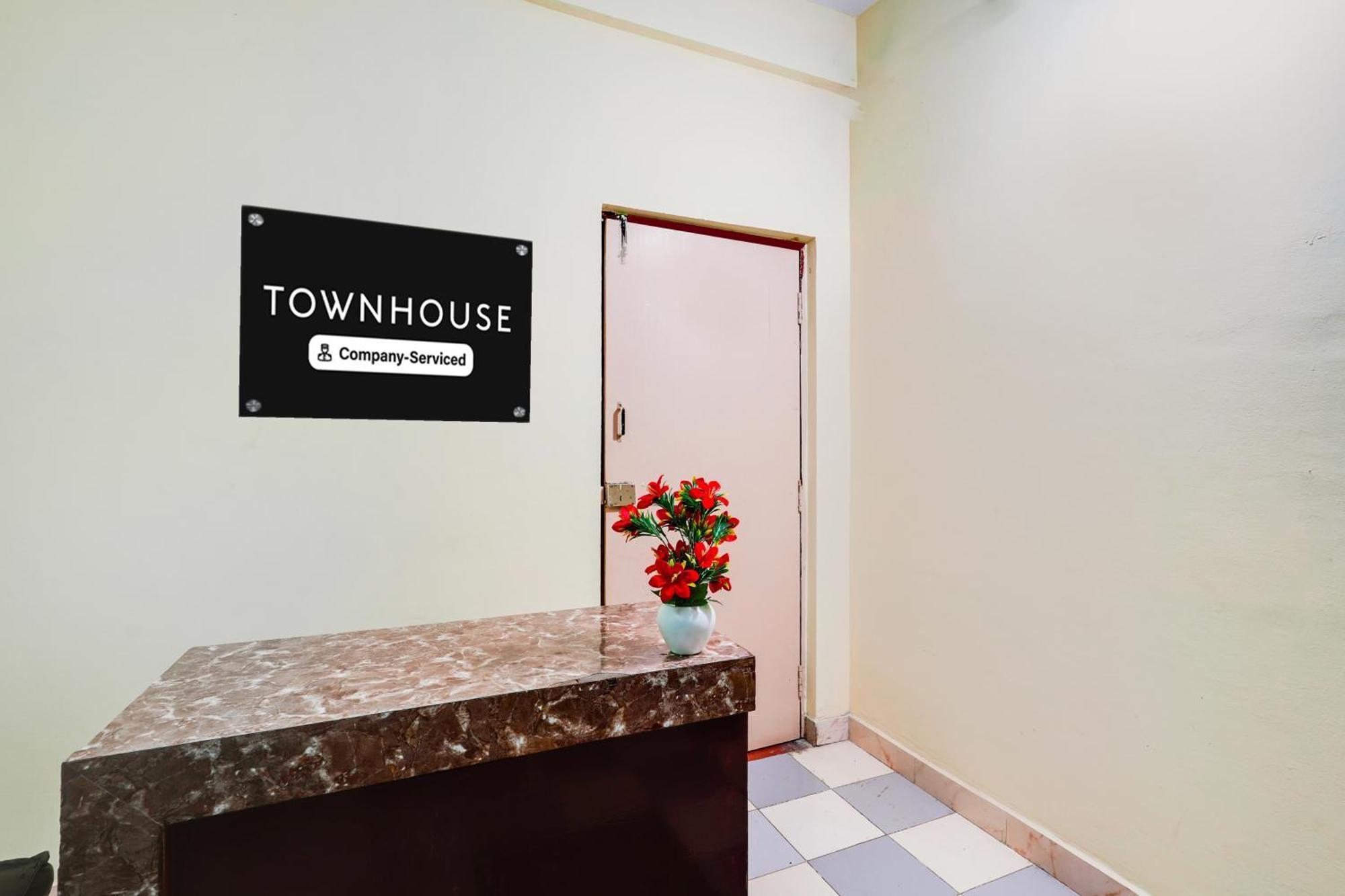 Super Townhouse Marathahalli Near Klm Fashion Mall Bangalore Ngoại thất bức ảnh